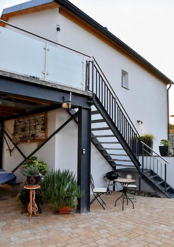 Haus Am Baechle Lägenhet Stephanshart Exteriör bild
